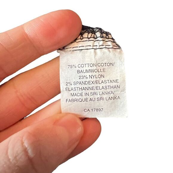 Gap dark wash snap button western‎ shirt. Size large - Picture 4 of 8